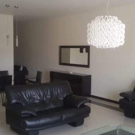 Skatepark 3 Bedroom Furnished Spacious Central Location * Msida